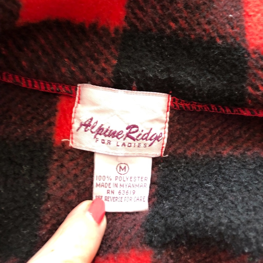 Alpine Ridge Fleece Pullover Top - Picture 7 of 8